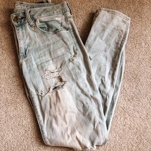 AMERICAN EAGLE SUPER STRETCH JEANS